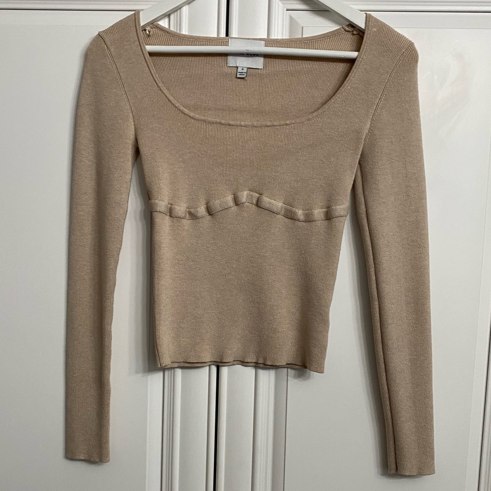 Pink Rose Juniors Size Small Scoop Neck Long Sleeve Cropped Sweater Tan Colour